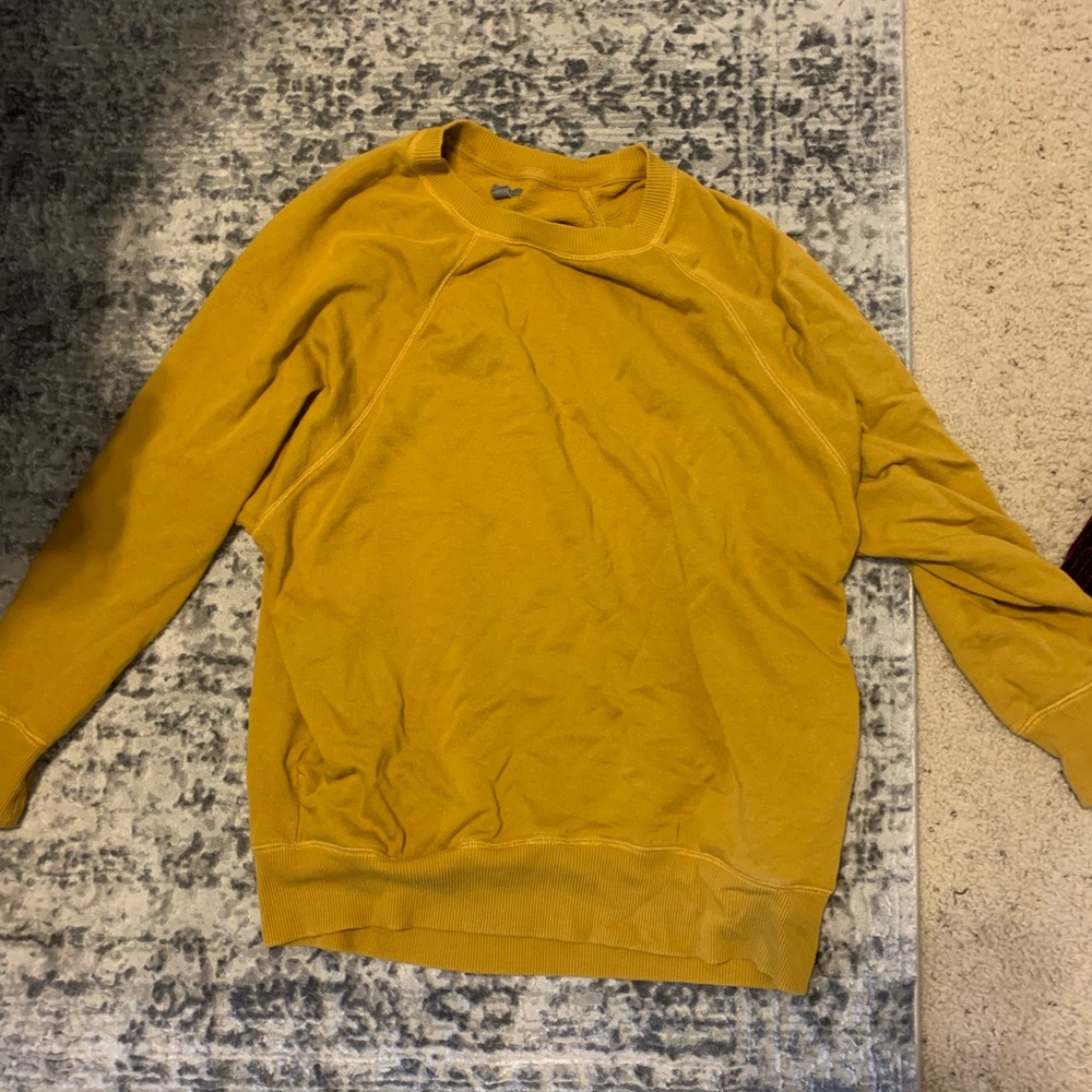 aerie mustard crew neck